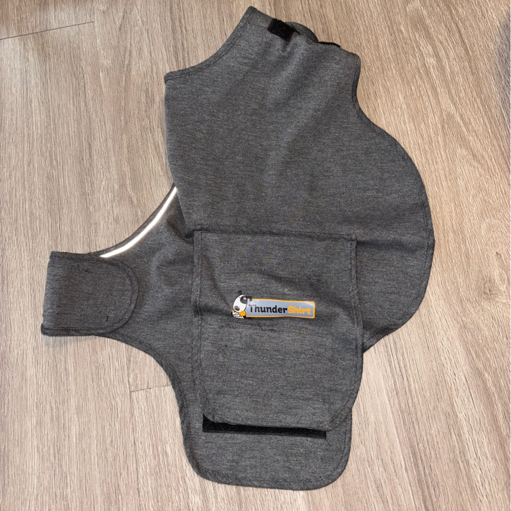 Thundershirt Gray Anxiety Vest for Dogs